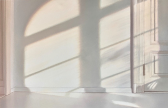 Morgen mit weißer Tür