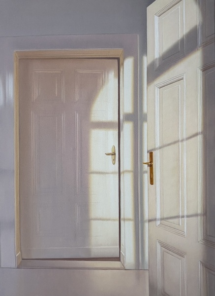 Zwei weiße Türen