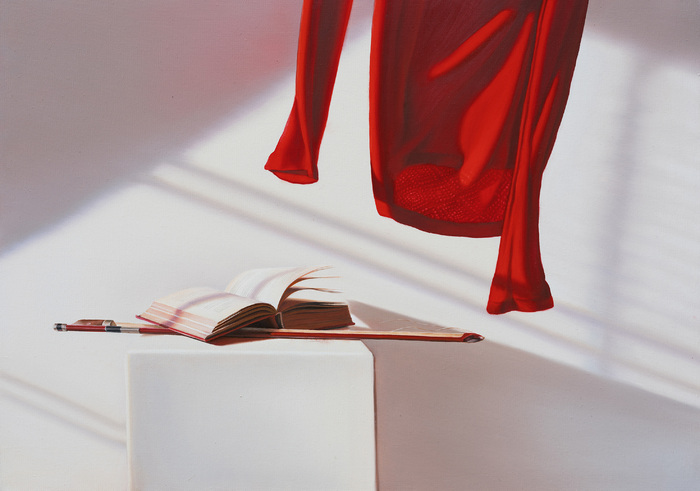 Offenes Buch mit Rot